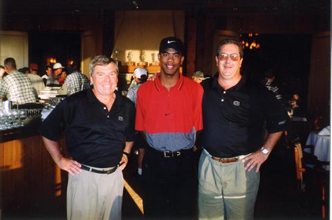 19thHolewithTiger.jpg